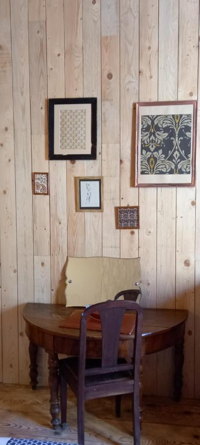 Appartement De Charme Dans Une Maison Isolee Presilly  Buitenkant foto